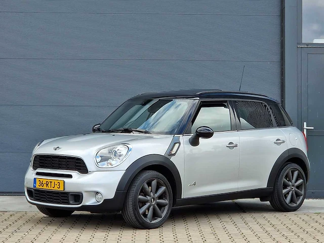 Mini - 2011 - mini countryman - 1.6 cpr s all4 chili - 36-rtj-3 - afbeelding 1 van  31