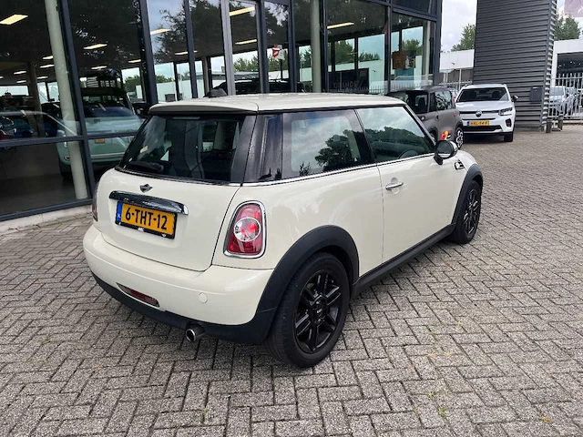 Mini - 2014 - mini - 1.6 one chili - 6-tht-12 - afbeelding 6 van  11