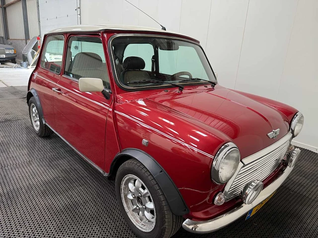 Mini - cooper - 1.3 - oldtimer - 1999 - afbeelding 2 van  39