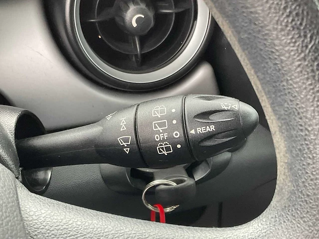 Mini - cooper - personenauto - afbeelding 11 van  25
