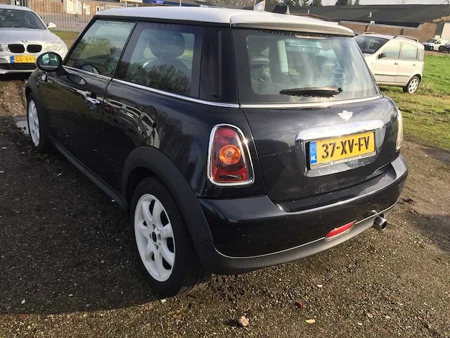 Mini - mini - 1.4 one pepper automaat- 37-xv-fv - afbeelding 2 van  17