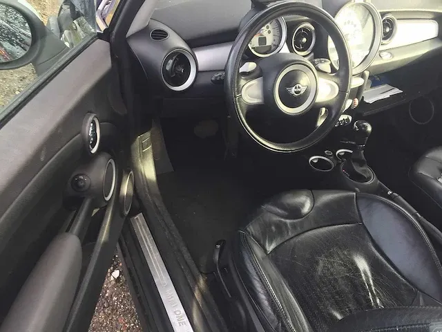 Mini - mini - 1.4 one pepper automaat- 37-xv-fv - afbeelding 6 van  17
