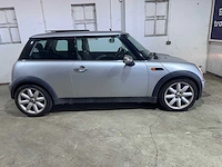Mini - mini - 1.6 cooper - 82-jt-br - afbeelding 15 van  18