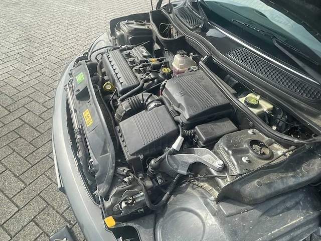 Mini - mini - 1.6 cooper - personenauto - 2006 - afbeelding 2 van  24