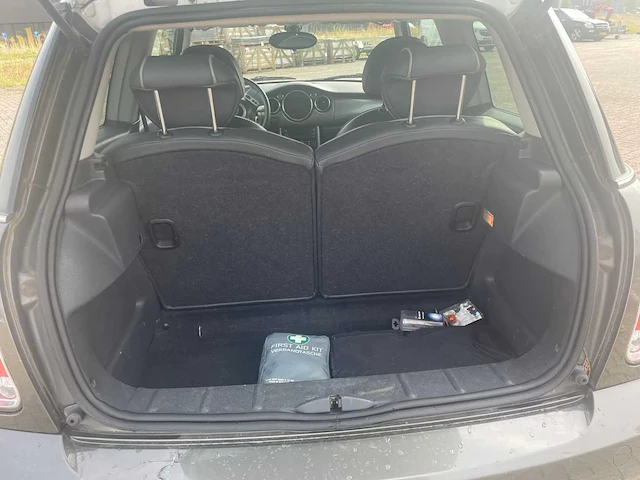 Mini - mini - 1.6 cooper - personenauto - 2006 - afbeelding 7 van  24