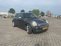 Mini - mini - 1.6 cooper - personenauto - 2006 - afbeelding 1 van  24