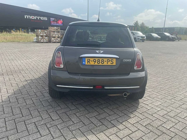 Mini - mini - 1.6 cooper - personenauto - 2006 - afbeelding 19 van  24