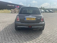 Mini - mini - 1.6 cooper - personenauto - 2006 - afbeelding 19 van  24