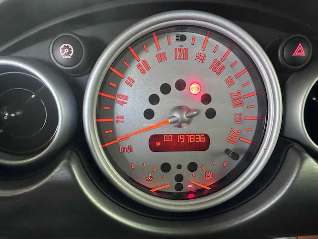 Mini - mini - 1.6 cooper chili - 44-tj-vr - afbeelding 2 van  20