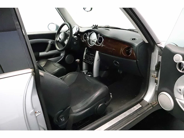 Mini - mini - 1.6 cooper pepper - car - afbeelding 4 van  16
