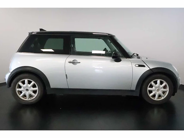 Mini - mini - 1.6 cooper pepper - car - afbeelding 11 van  16