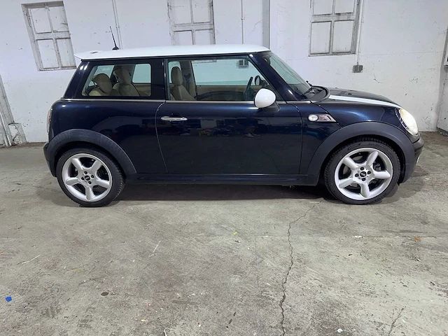 Mini - mini - 1.6 cooper s - p-555-zj - afbeelding 20 van  23