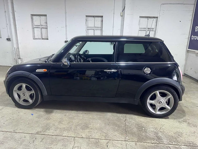 Mini - mini - 1.6 one - 66-sr-th - afbeelding 10 van  17