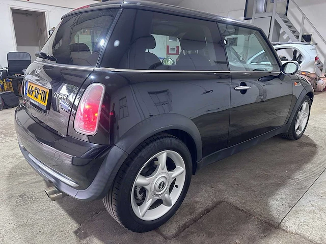 Mini - mini - 1.6 one - 66-sr-th - afbeelding 13 van  17