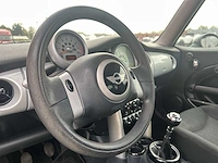 Mini - mini - 1.6 one - personenauto - afbeelding 3 van  19