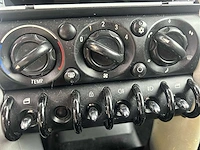 Mini - mini - 1.6 one - personenauto - afbeelding 4 van  19