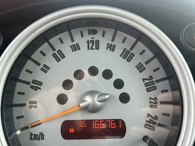 Mini - mini - 1.6 one - personenauto - afbeelding 5 van  19