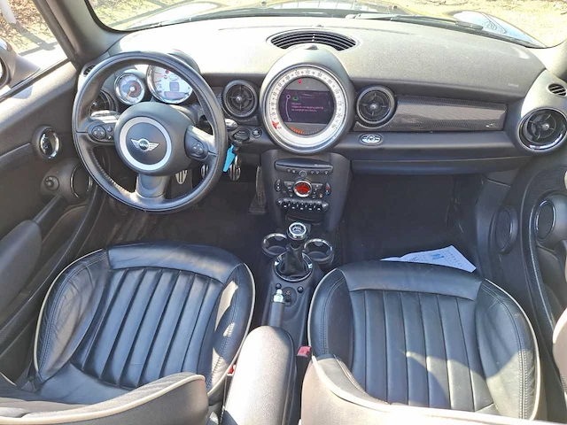 Mini - mini cabrio - 1.6 cooper s chili - 2014 - 184pk - afbeelding 28 van  32