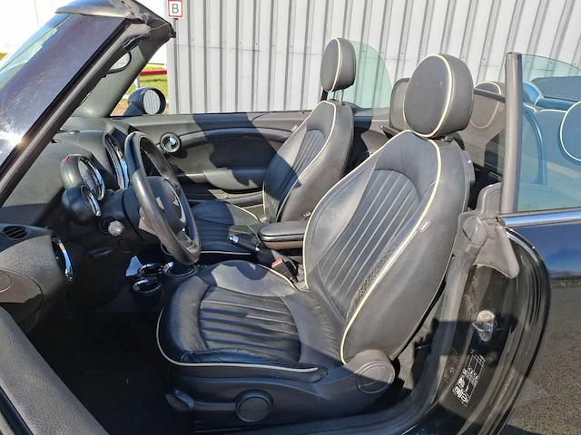 Mini - mini cabrio - 1.6 cooper s chili - 2014 - 184pk - afbeelding 30 van  32