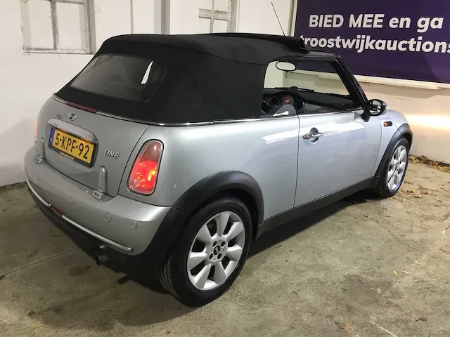 Mini - mini cabrio - 1.6 one pepper - 5-kpf-92 - afbeelding 17 van  21