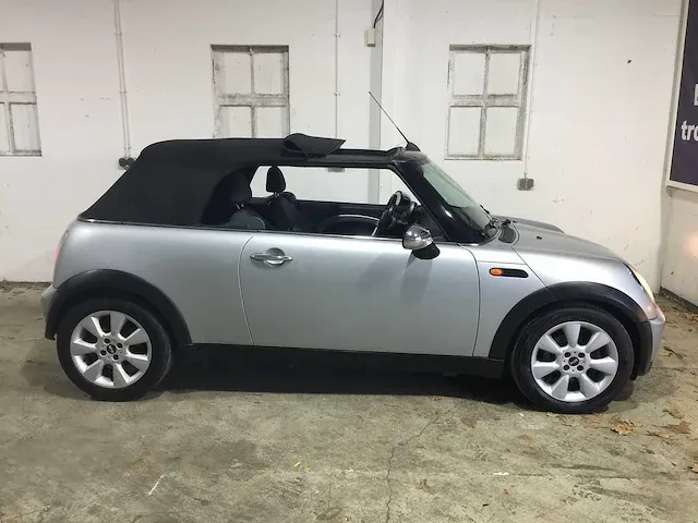 Mini - mini cabrio - 1.6 one pepper - 5-kpf-92 - afbeelding 18 van  21