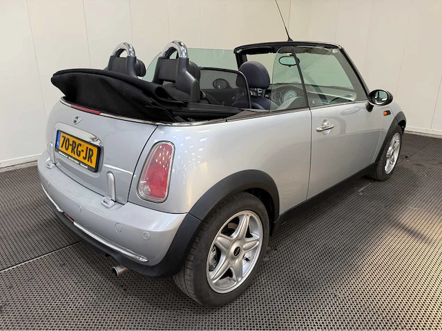 Mini - mini cabrio - personenauto -2005 - afbeelding 3 van  36