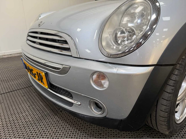 Mini - mini cabrio - personenauto -2005 - afbeelding 6 van  36