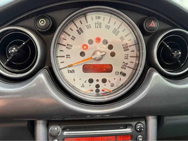 Mini - mini cabrio - personenauto -2005 - afbeelding 13 van  36