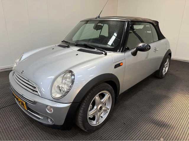 Mini - mini cabrio - personenauto -2005 - afbeelding 12 van  36
