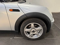 Mini - mini cabrio - personenauto -2005 - afbeelding 28 van  36