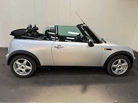 Mini - mini cabrio - personenauto -2005 - afbeelding 35 van  36