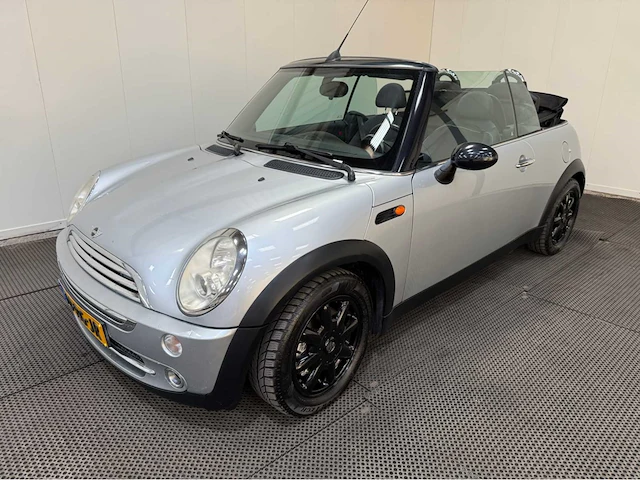 Mini - mini cabrio -personenauto - 2005 - afbeelding 1 van  29
