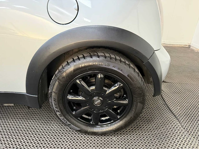 Mini - mini cabrio -personenauto - 2005 - afbeelding 15 van  29
