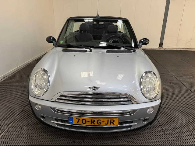 Mini - mini cabrio -personenauto - 2005 - afbeelding 24 van  29