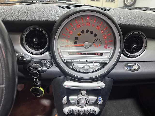 Mini - mini clubman - 1.6 cooper d chili - js-078-l - afbeelding 3 van  19