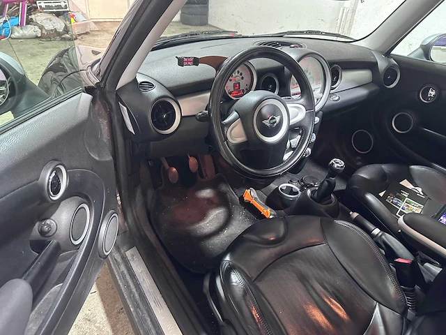 Mini - mini clubman - 1.6 cooper d chili - js-078-l - afbeelding 18 van  19