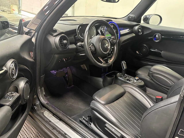 Mini - mini electric - mini yours 33 kwh - car - 2021 - afbeelding 3 van  32