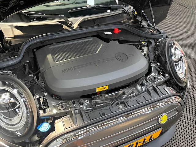 Mini - mini electric - mini yours 33 kwh - car - 2021 - afbeelding 10 van  32