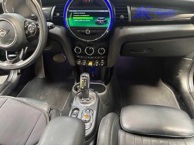 Mini - mini electric - mini yours 33 kwh - car - 2021 - afbeelding 17 van  32