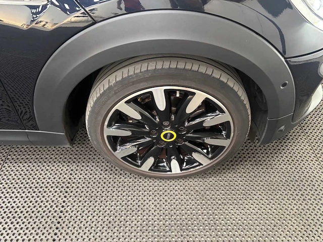Mini - mini electric - mini yours 33 kwh - car - 2021 - afbeelding 19 van  32