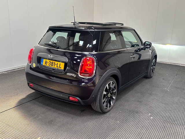 Mini - mini electric - mini yours 33 kwh - car - 2021 - afbeelding 30 van  32