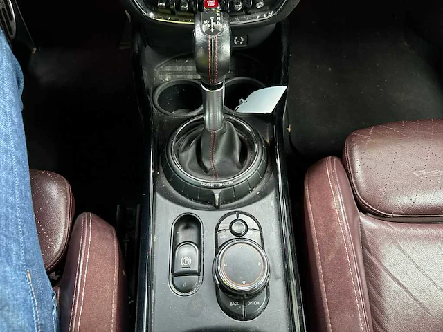 Mini -mini clubman 2.0 coop.s chili sb , ; xt-178-j - afbeelding 6 van  19