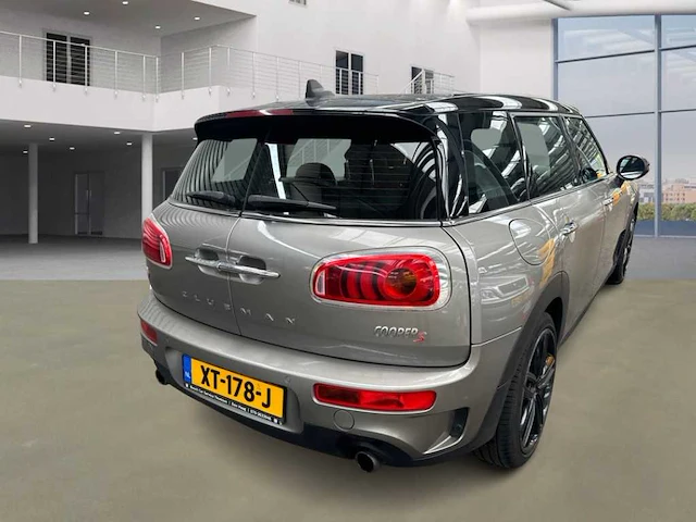 Mini -mini clubman 2.0 coop.s chili sb , ; xt-178-j - afbeelding 13 van  19