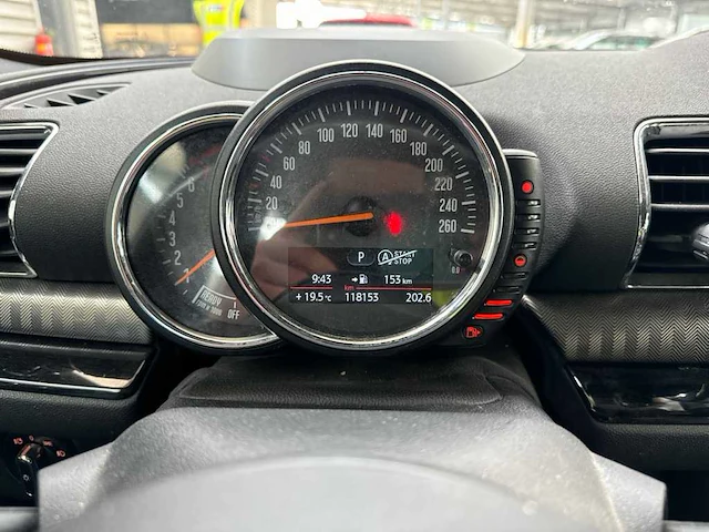 Mini -mini clubman 2.0 coop.s chili sb , ; xt-178-j - afbeelding 19 van  19