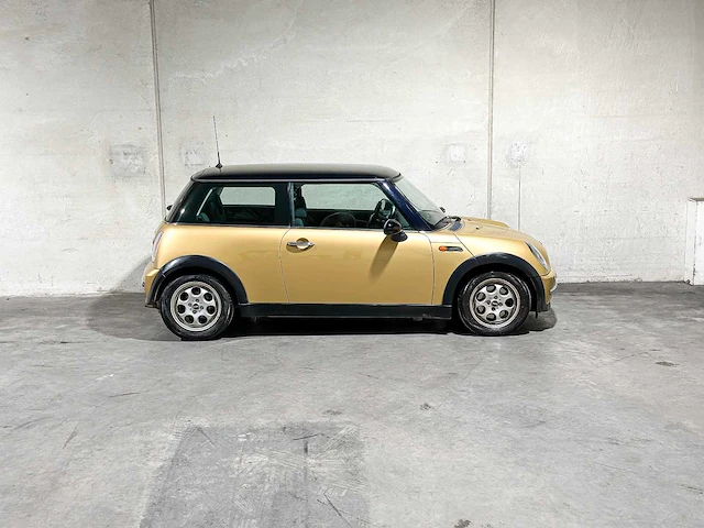 Mini 1.6 cooper pepper 116pk 2003, 68-lv-nn - afbeelding 2 van  38