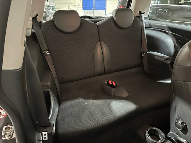Mini 1.6 cooper rc31 116pk 2004, zb-260-b - afbeelding 28 van  37