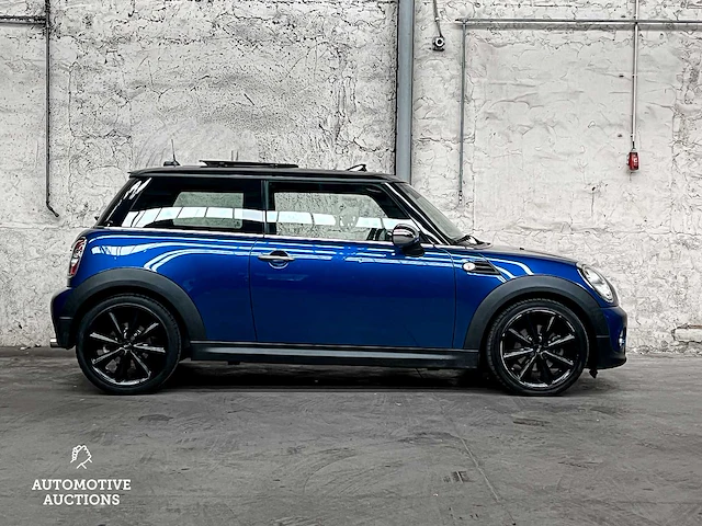 Mini 1.6 cooper westminster 122pk 2014 -orig. nl-, 1-tnz-47 - afbeelding 4 van  48