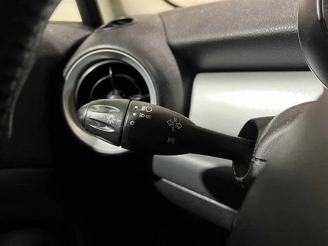 Mini 1.6 one 98pk 2011, s-637-tt - afbeelding 10 van  36