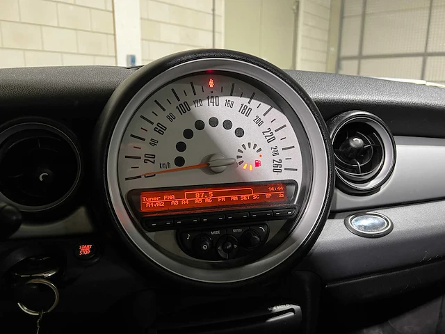 Mini 1.6 one 98pk 2011, s-637-tt - afbeelding 16 van  36