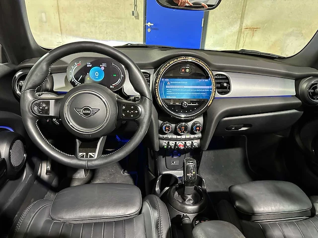 Mini cabrio 1.5 cooper yours 136pk 2021, p-534-sf - afbeelding 13 van  45